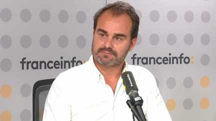 J&eacute;r&ocirc;me Cazadieu, le directeur &eacute;ditorial et marketing de la Ligue de football professionnel, invit&eacute; de franceinfo, le 21 ao&ucirc;t 2026. (FRANCEINFO / RADIO FRANCE)